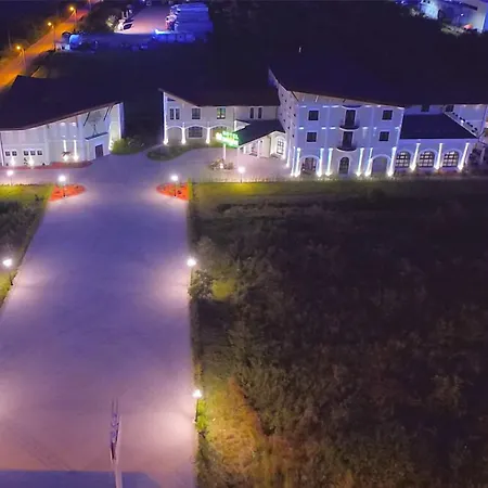 Magus Hotel-3